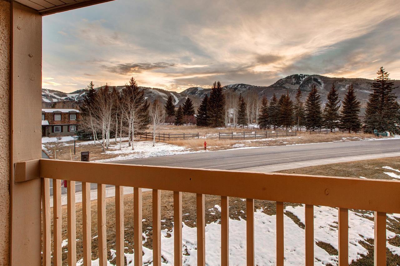 Вилла Fireside Retreat Парк-Сити Экстерьер фото
